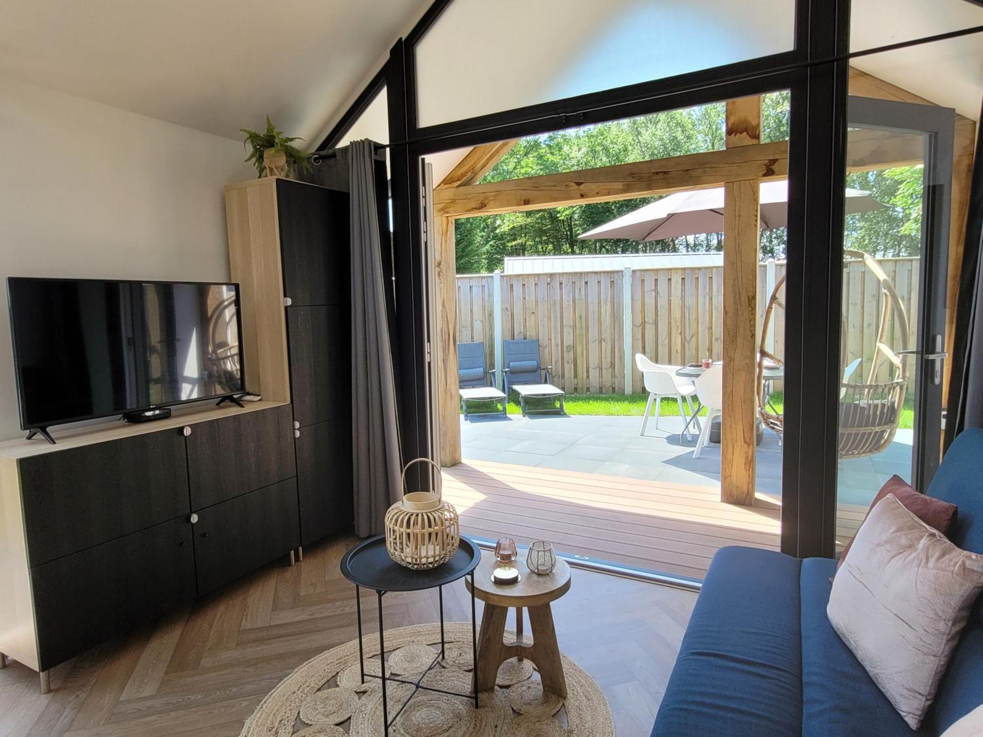 Tiny Zen House In Heinkenszand With Private Sauna, Airco, Outdoor Swimming Pool, Wifi And 2 Bedrooms Exterior photo